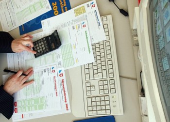 Cách kiểm tra đối chiếu sổ sách kế toán