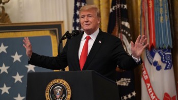 Tổng thống Mỹ Donald Trump chính thức áp thuế lên 200 tỷ USD hàng Trung Quốc