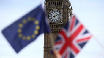 Bảng Anh thấp nhất 31 năm do Brexit